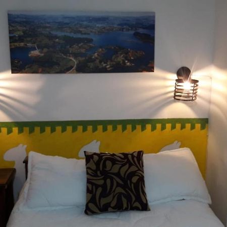 Hostel-Affordable Rooms With Private Bathroom San Juan غواتابيه المظهر الخارجي الصورة